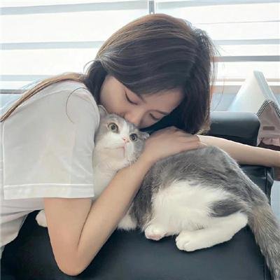 经常请吃饭的漂亮姐姐